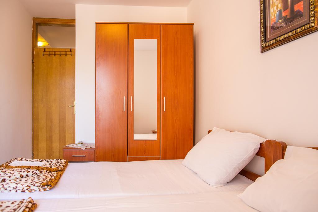 City Apartments Gosposhtina Budva Ngoại thất bức ảnh